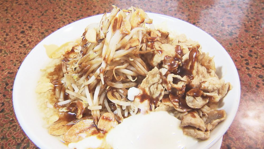 にんにくたっぷり！二郎系ラーメン「スタミナじろう」