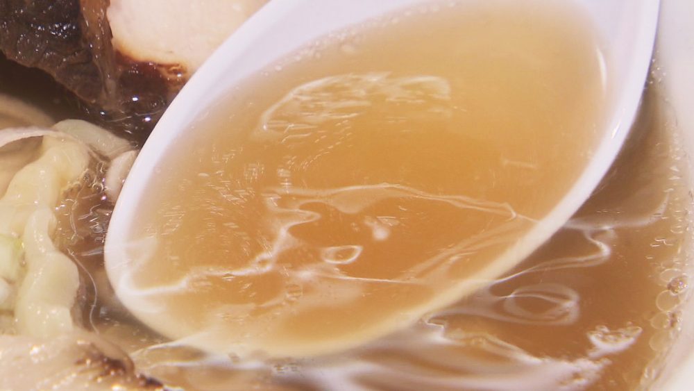 透明感あふれるスープ