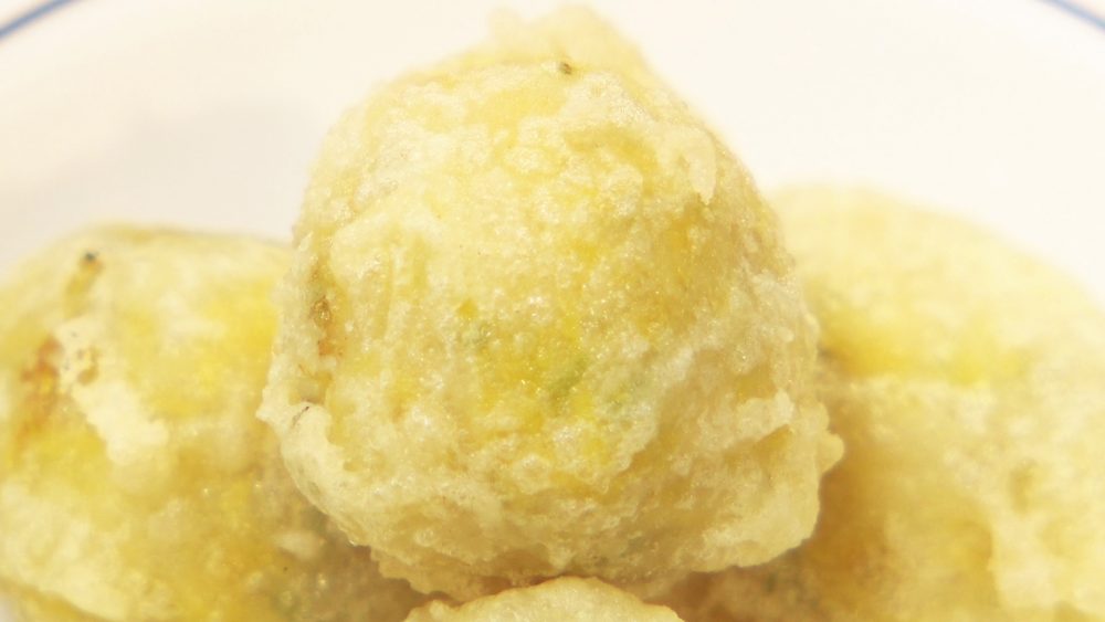 南部町産食用菊「安房宮」使用