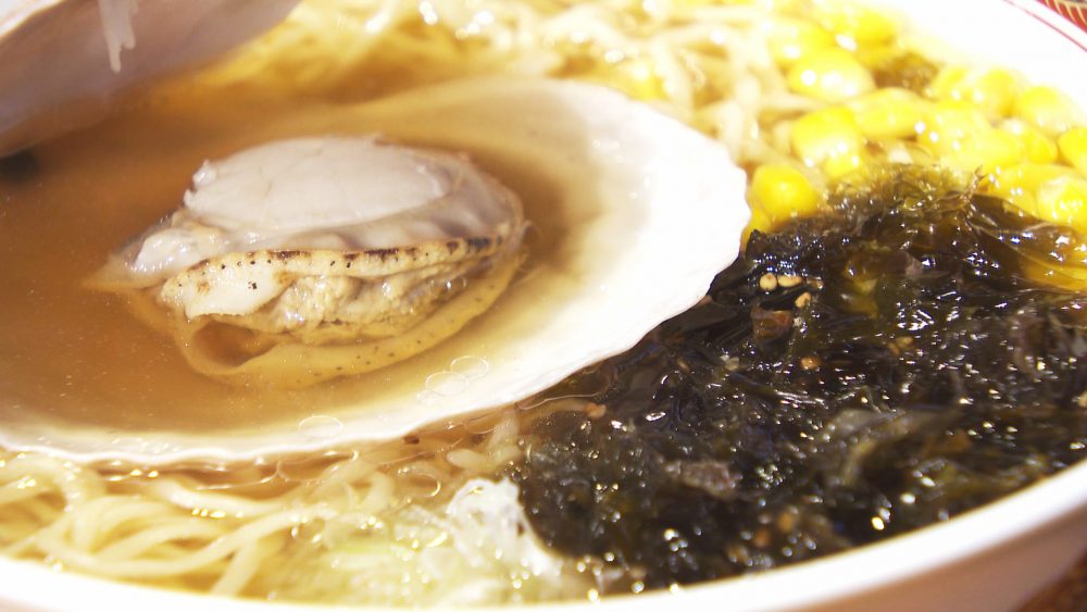 東通村尻屋産の天然岩のりと絡めて