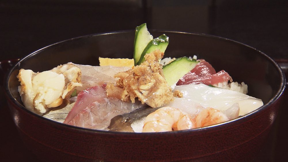 鮮度抜群！旬の海の幸がずらり