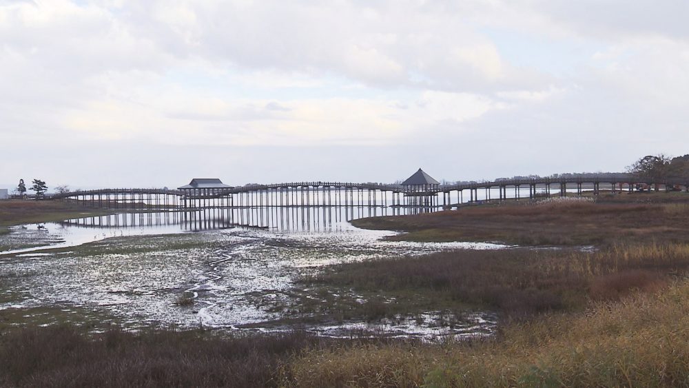 日本一長い木造三連太鼓橋