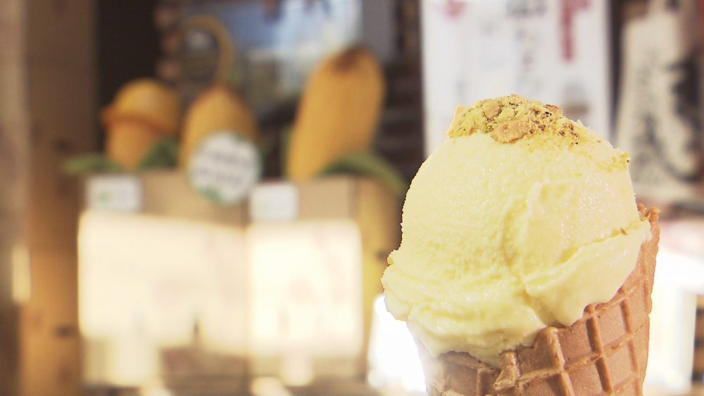 ガソリンスタンドで！？期間限定「嶽きみアイスクリーム」