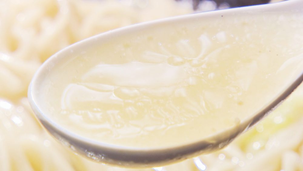 塩ダレ・豚骨スープ