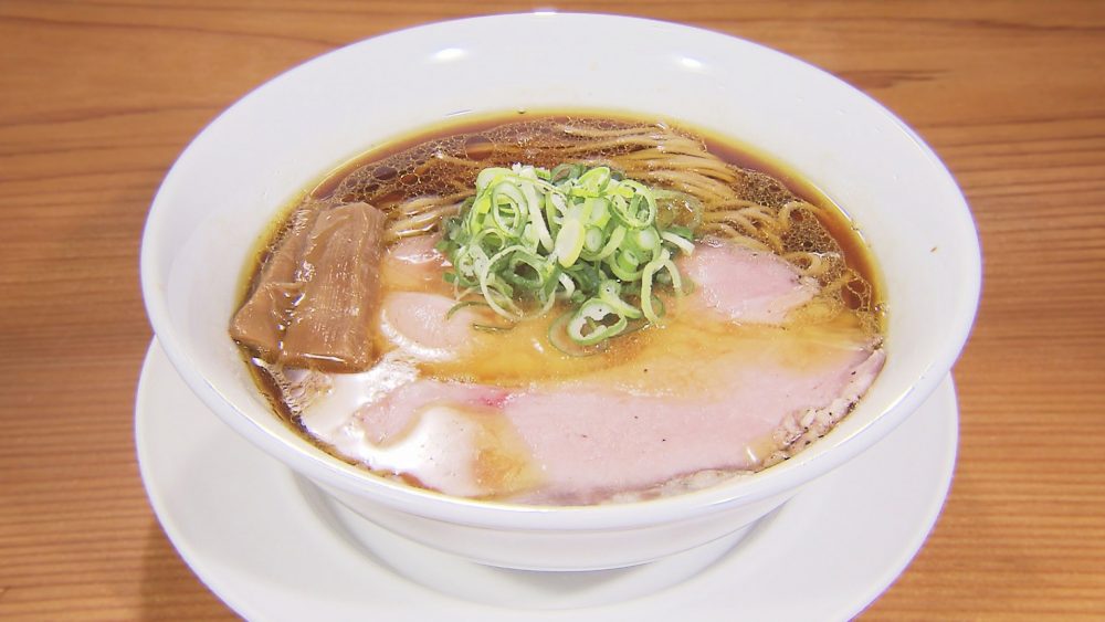 醤油らぁ麺