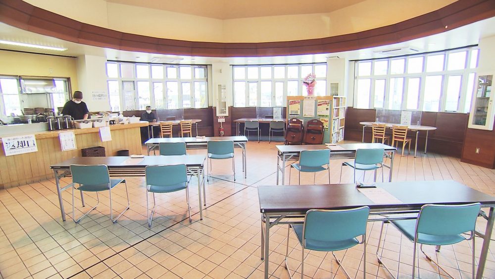 町民や駅利用者が集う憩いの場に