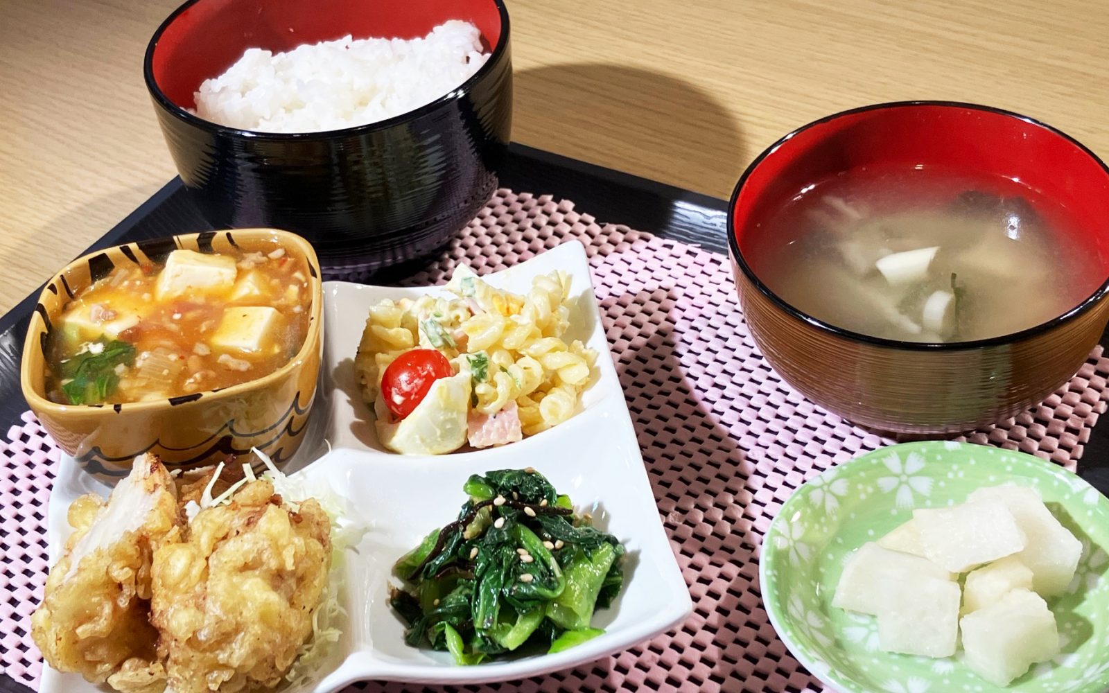 新鮮野菜たっぷり！驚愕価格の日替わりランチ