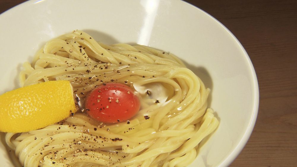 人気店でいただく新感覚おしゃれ系ラーメン「TKM」