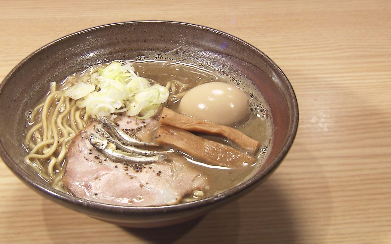 濃厚だけど上品！煮干しを極めた一杯「極煮干しらーめん」