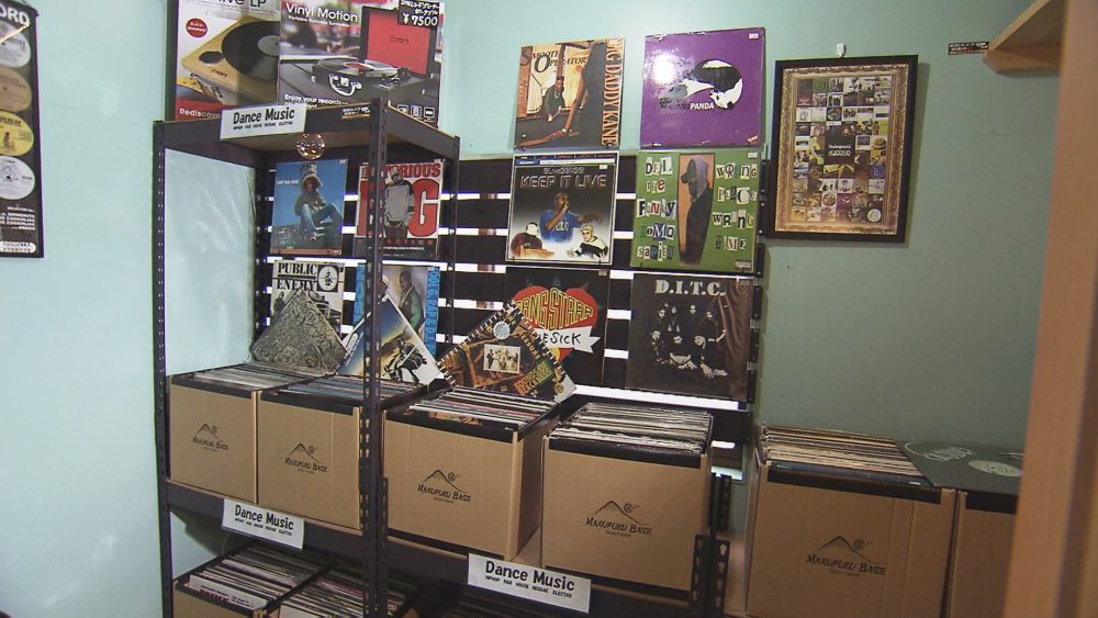 4000枚以上のレコードが