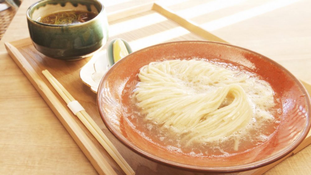 うどん製法を生かした唯一無二のつけ蕎麦！