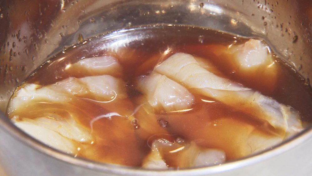 醤油・みりん・卵の黄身を使用