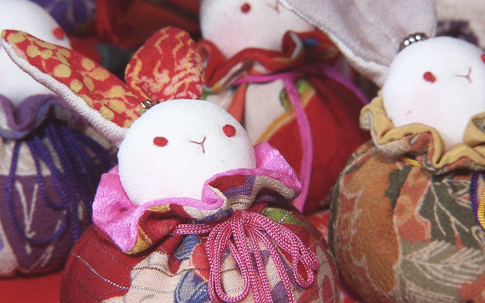 昔の着物をリメイク！和テイストのかわいらしい小物たち