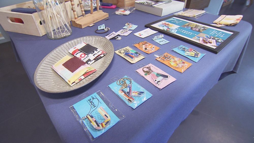 全国各地のハンドメイド作家の作品が