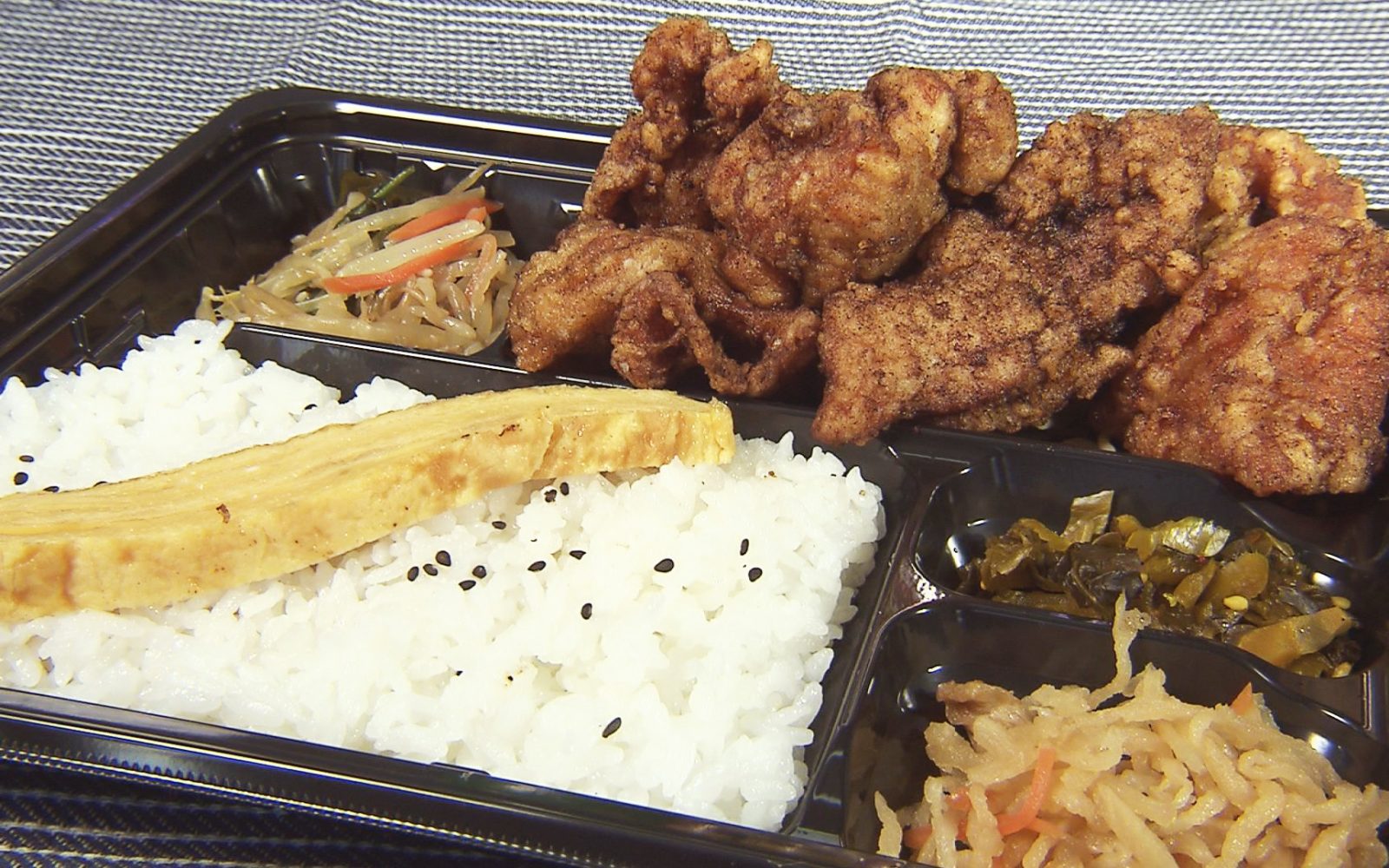 地元で人気のお弁当屋さん「渾心のからあげ」