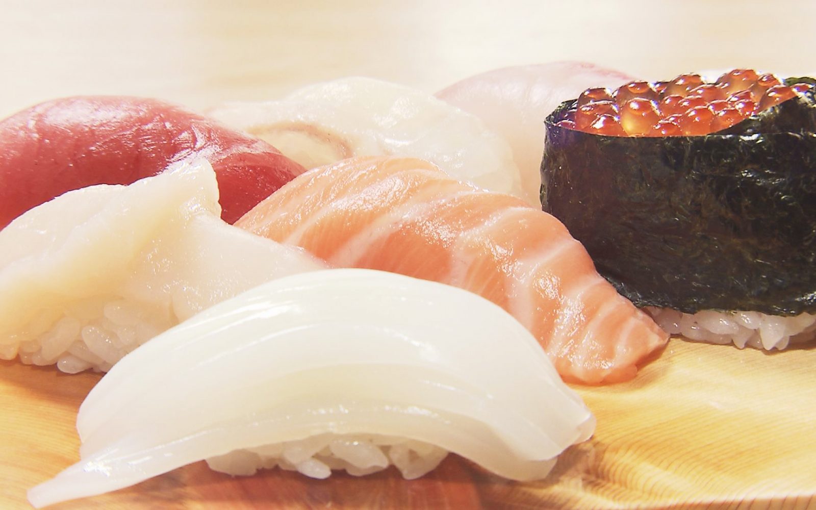 寿司を握って50年！こだわりの寿司ランチ