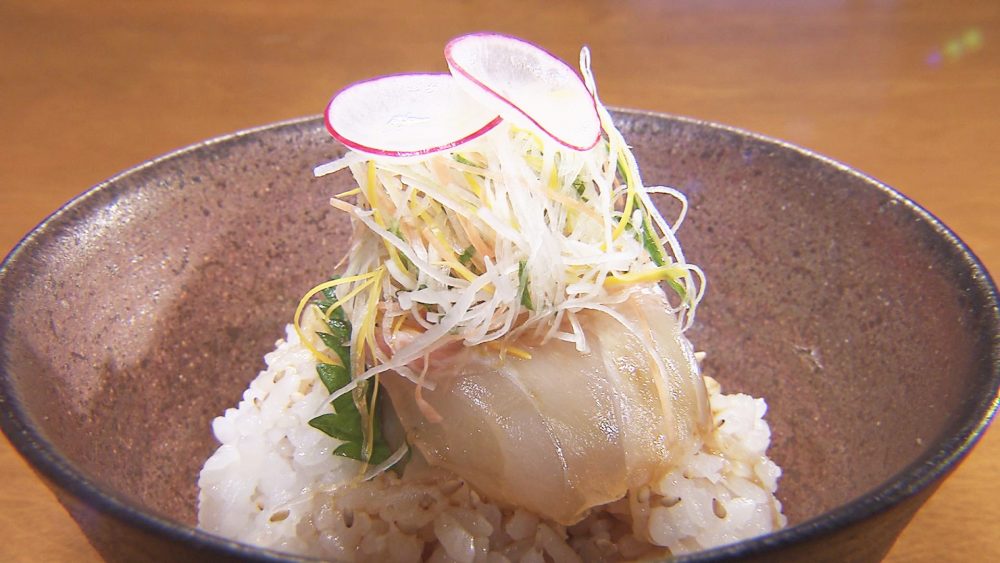 その日仕入れた新鮮な魚を使用