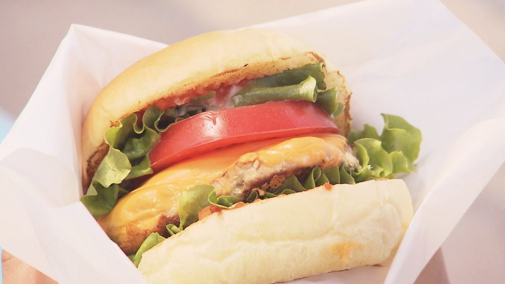 深浦産マグロを使用