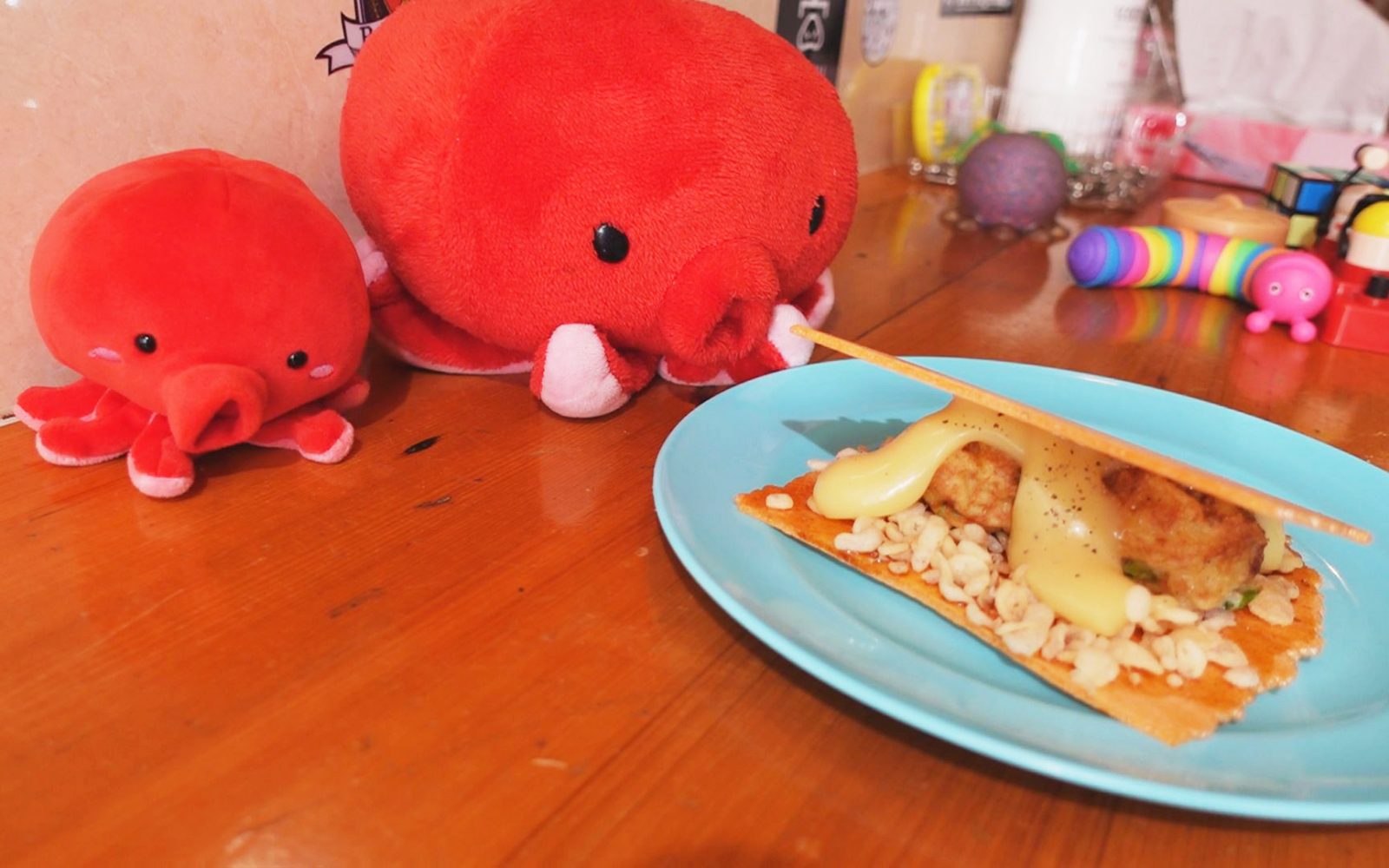 駄菓子とたこ焼きが人気！チーズトッピングのたこせん