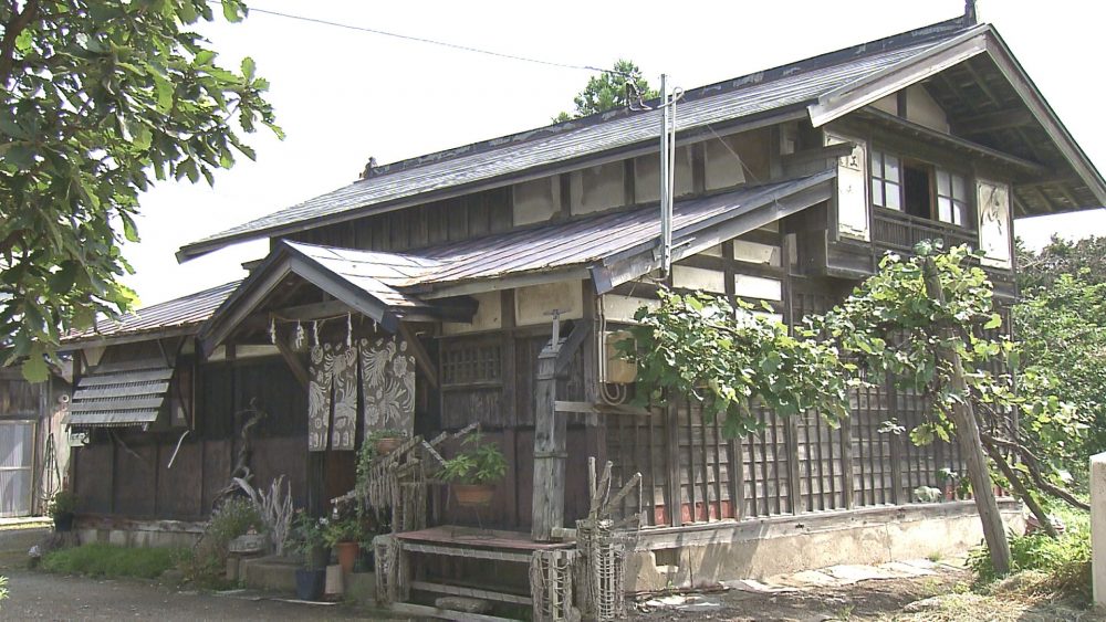 米蔵を改装したお店