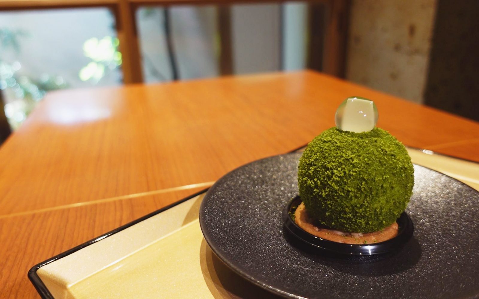割烹の中にある和スイーツ！大人抹茶の「苔玉」