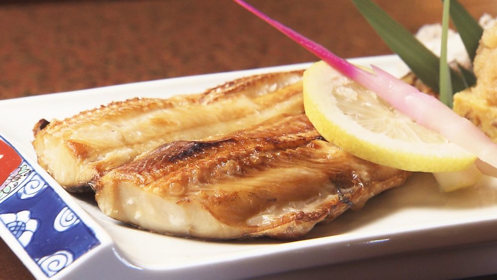 大きくて肉厚なホッケ