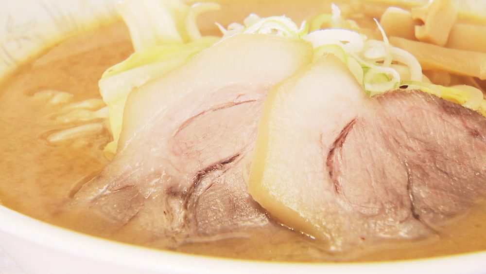 旨みの秘密は熟成みそだれ