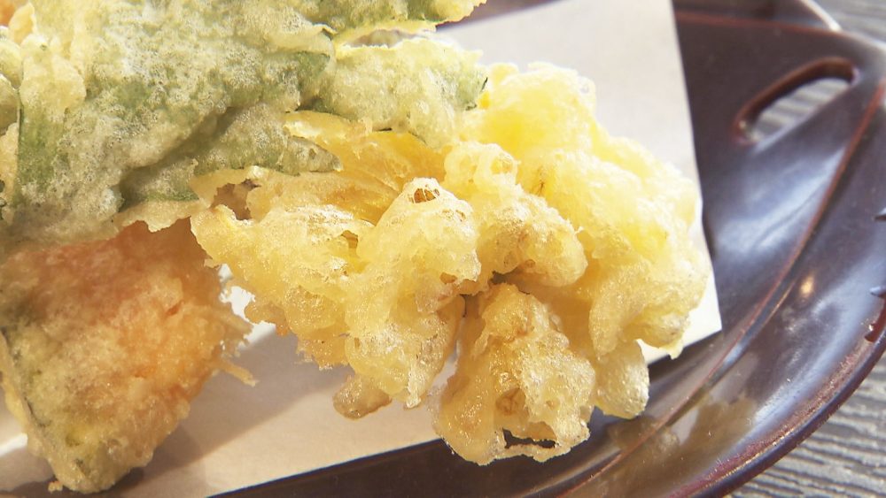 地元で採れた季節の野菜を