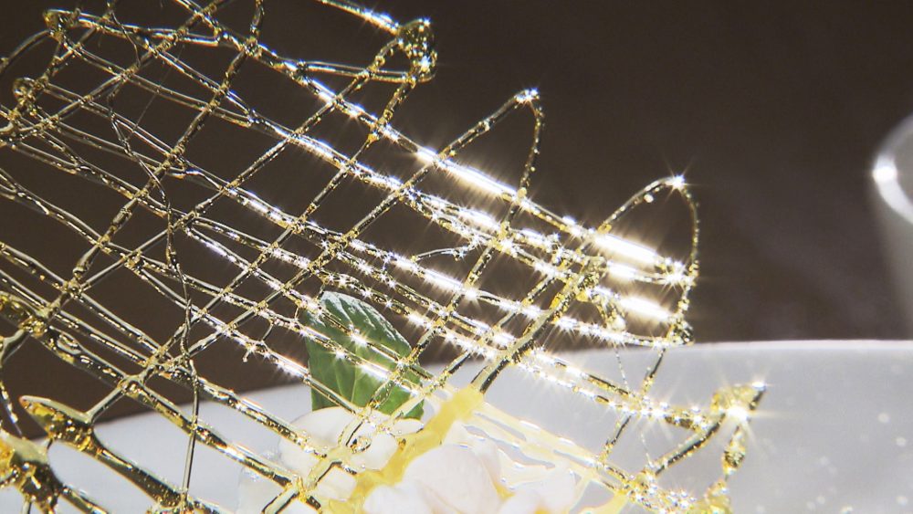 綺麗な飴細工が彩る