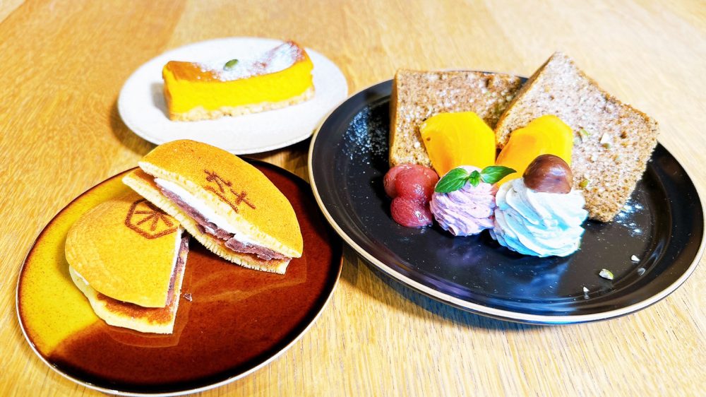 米粉を使ったシフォンケーキにどら焼き