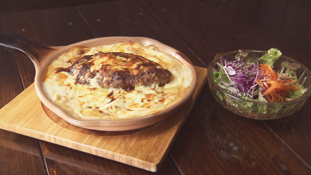 ハンバーグのパスタグラタン