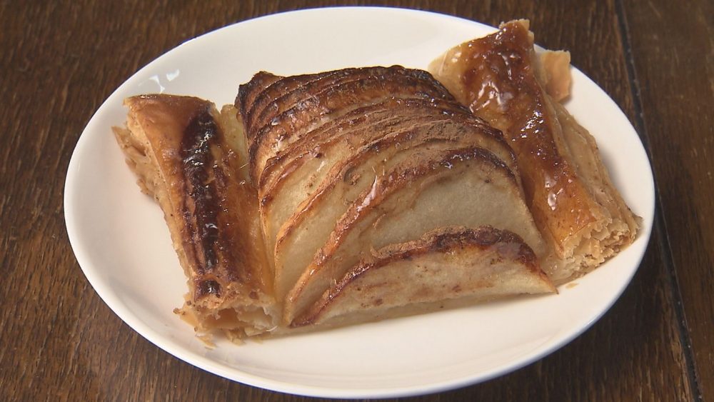 土日祝限定のシェフ特製アップルパイ