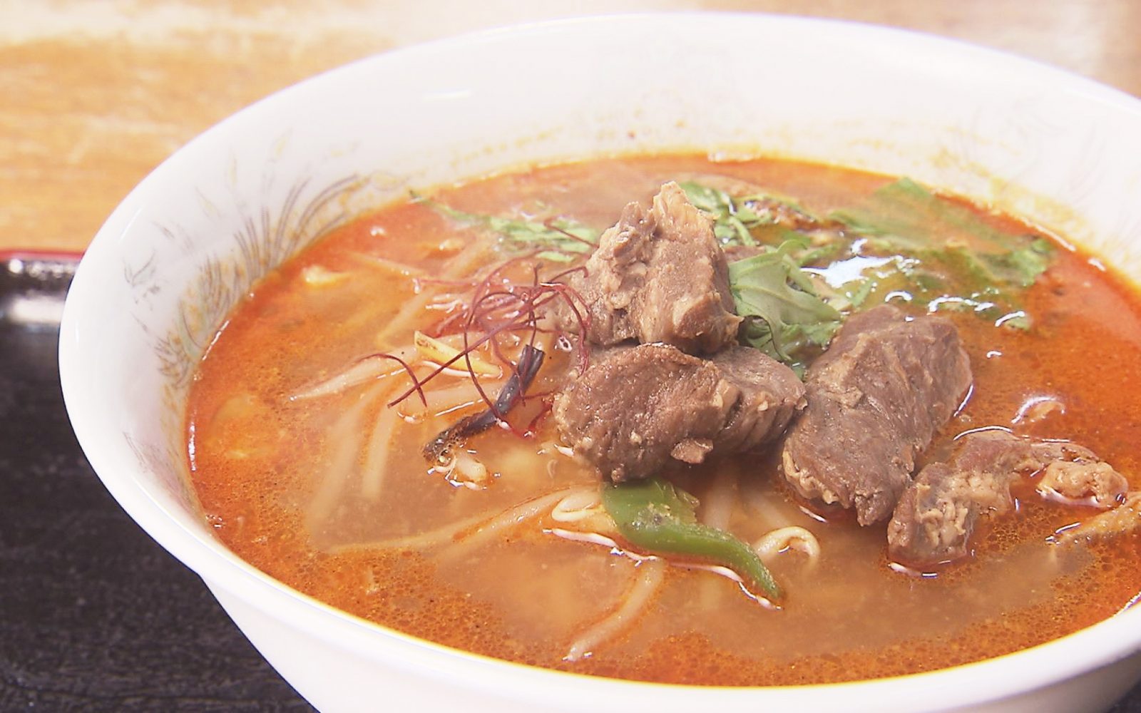 三位一体の旨さ！平川サガリ×自家製手打ち麺