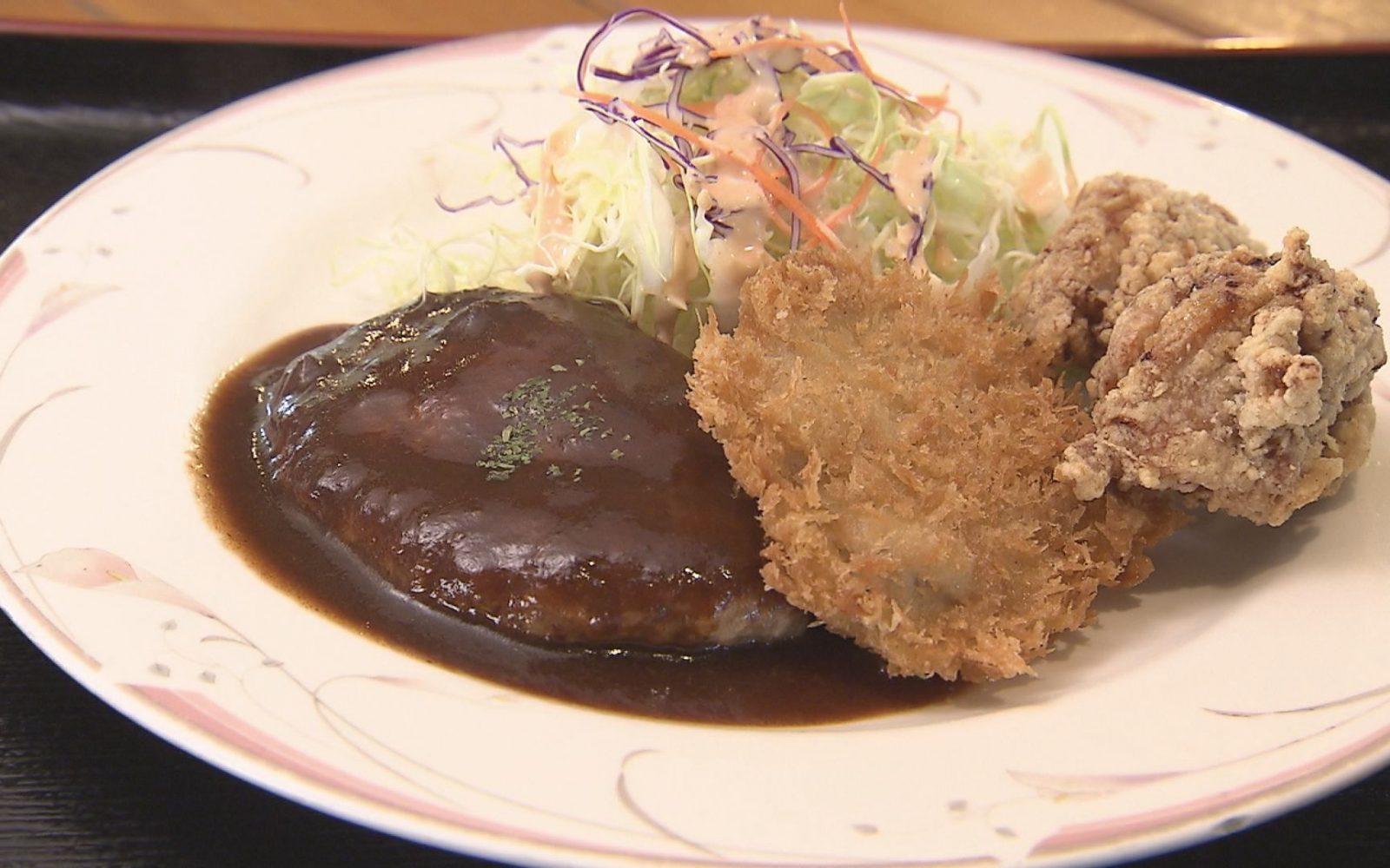 ボリュームたっぷり！お財布に優しい絶品洋食ランチ