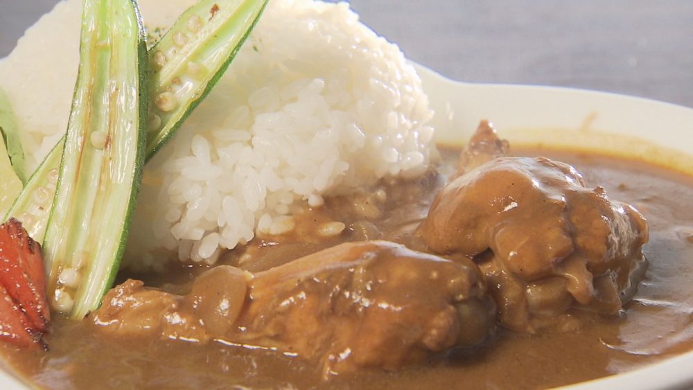 津軽ギャルが手掛ける！やわらか手羽元の本格カレー