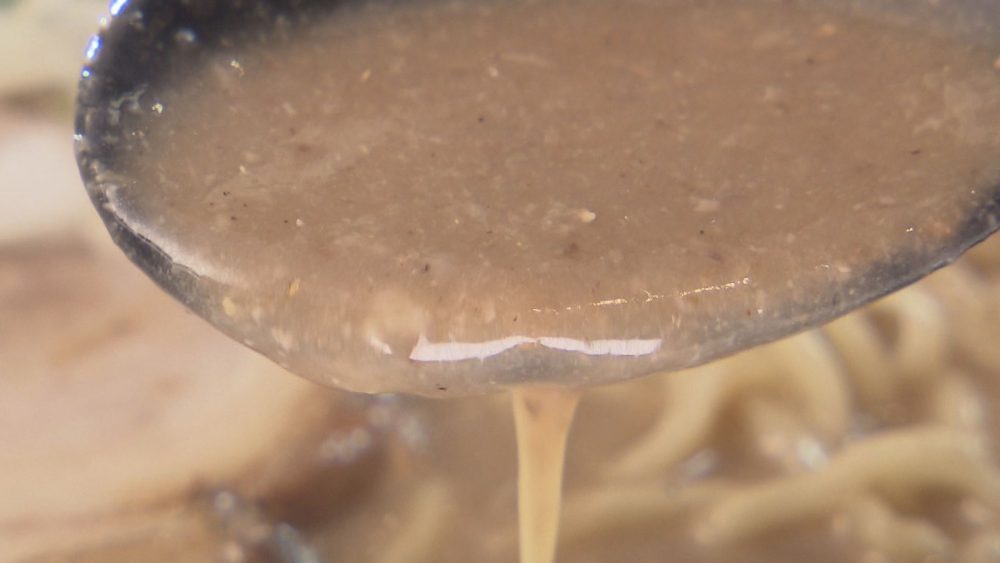 青森トップクラスの濃厚煮干しスープ