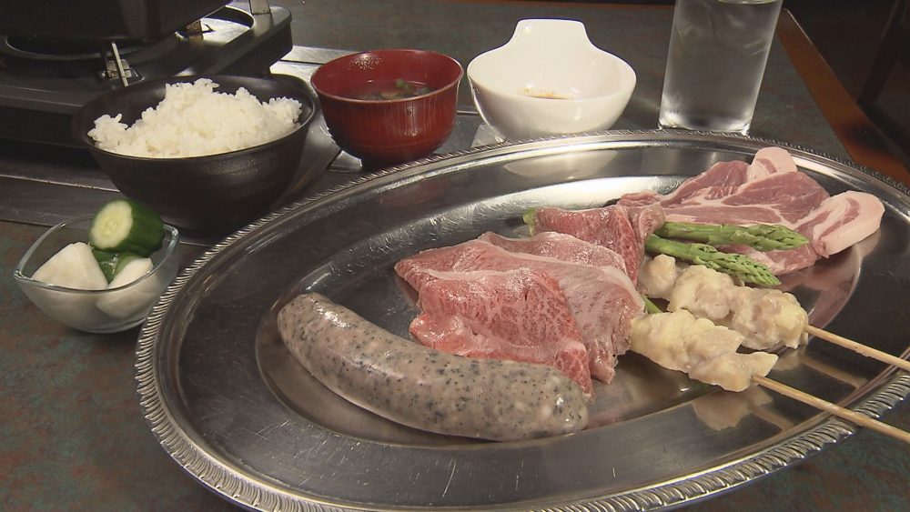 メニューは「食べ放題」のみ