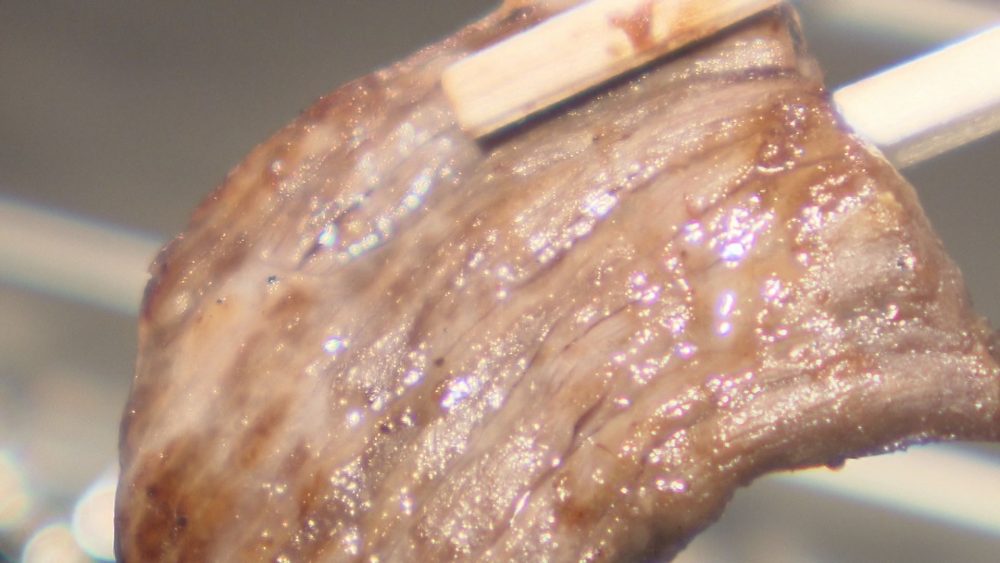 黒毛和牛をセルフスタイルで　コスパ最強の焼肉店！