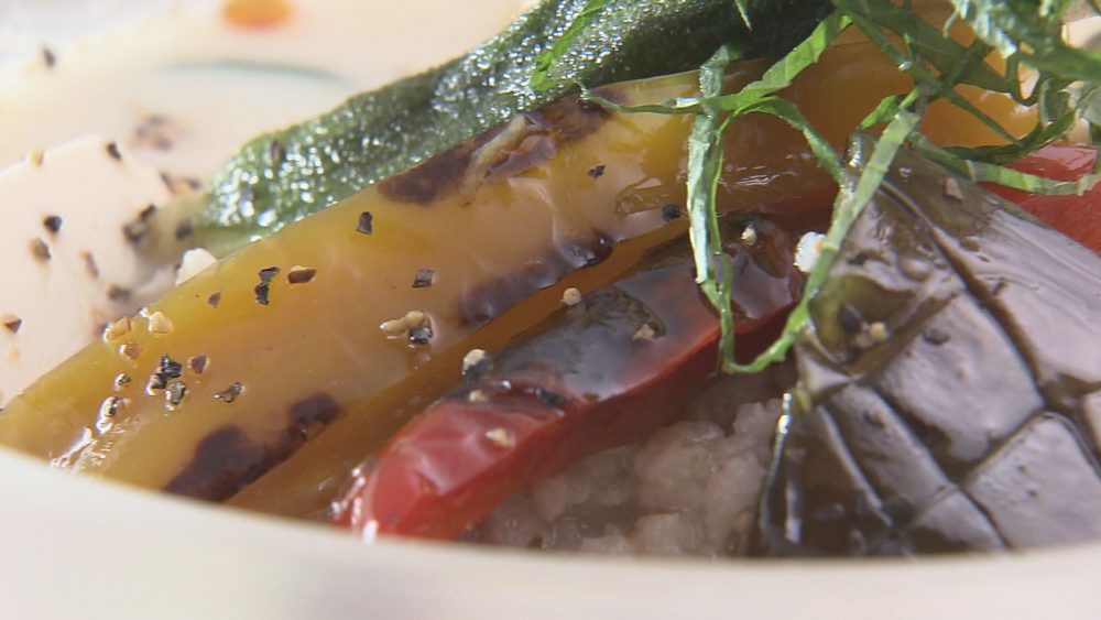 焼き浸しした夏野菜とともに