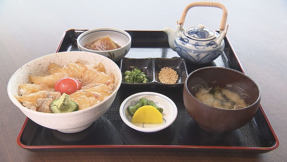 「八戸産 ひらめ漬け丼定食」