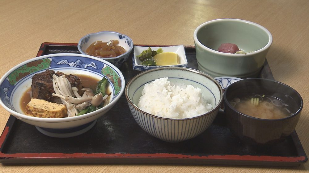 「さば味噌定食」