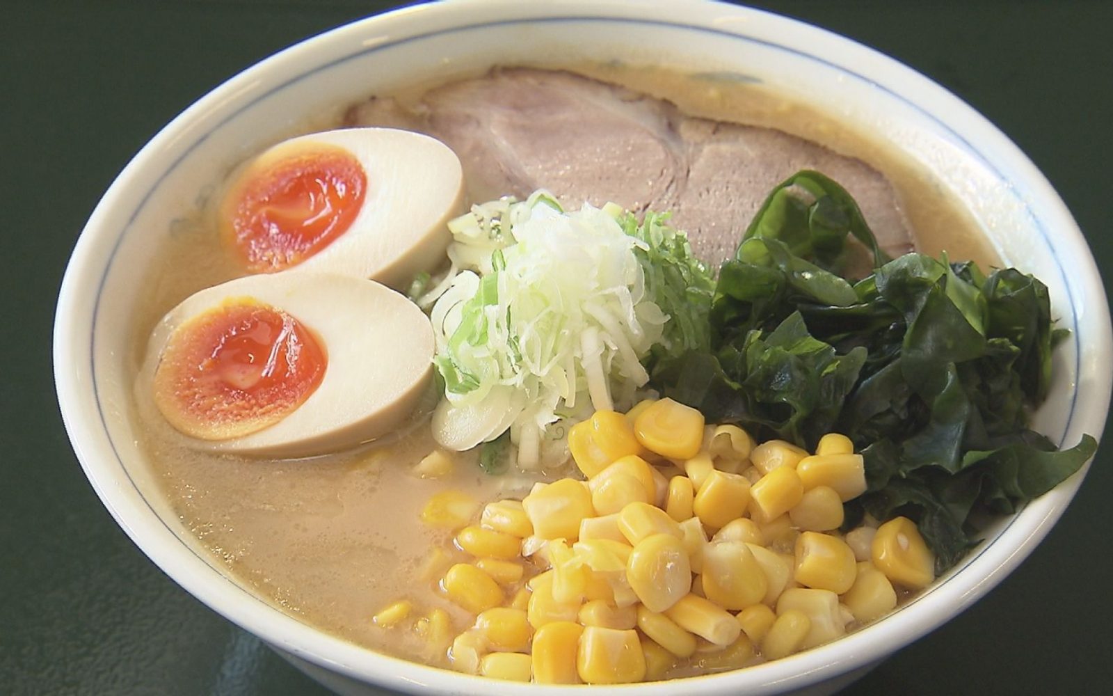 豚骨と味噌のハーモニー　完汁したくなる味噌ラーメン