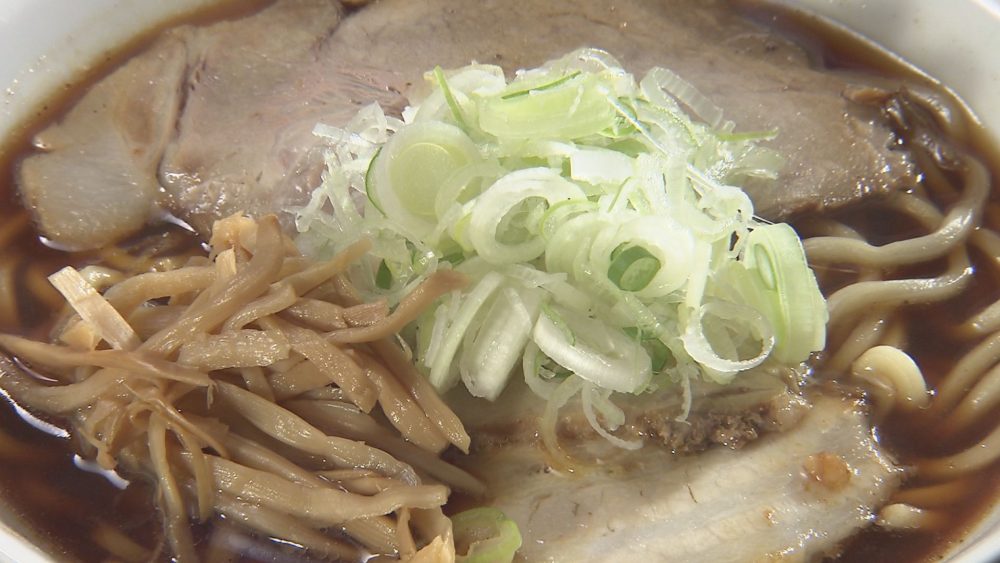「15種類の魚介系だし」　あっさりながら様々なうまみで飽きのこないラーメン