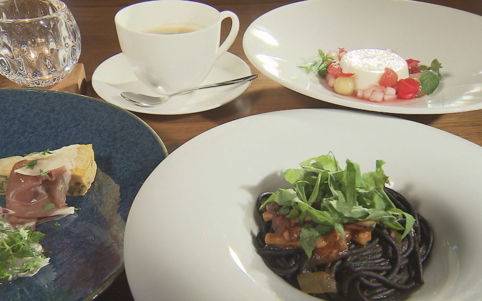 一軒家のイタリア料理店で青森県産食材を使った特別なコース料理を