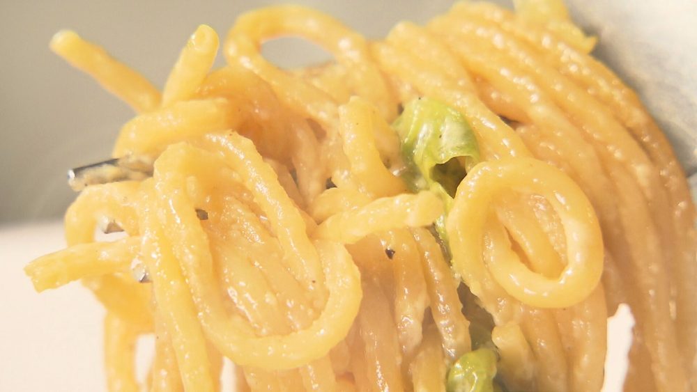 シンプルな味付けでウニの濃厚な風味を生かす