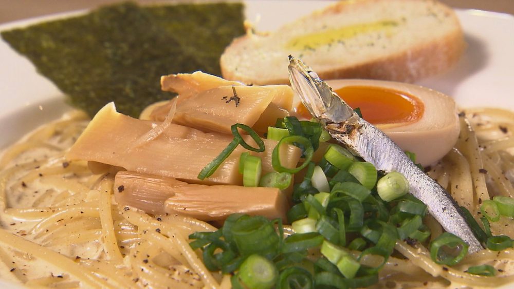 まるでラーメン？　新感覚の濃厚煮干しクリームパスタ