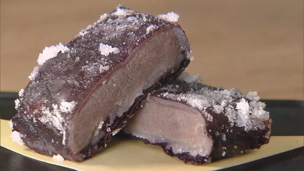 金木町の憩いの場KADOKKOで楽しむ復活の甘露梅＆お店オリジナルのクリームチーズ入り大福