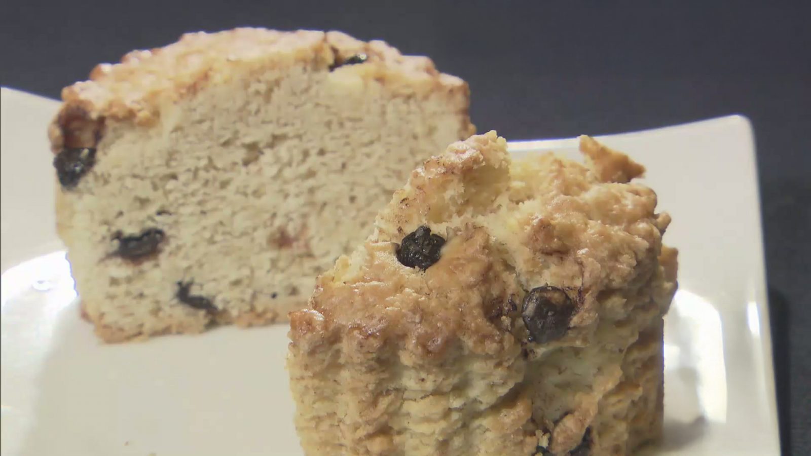 毎日食べたいホロホロ食感の幸せ　青森市古川のスコーン専門店ひつじ