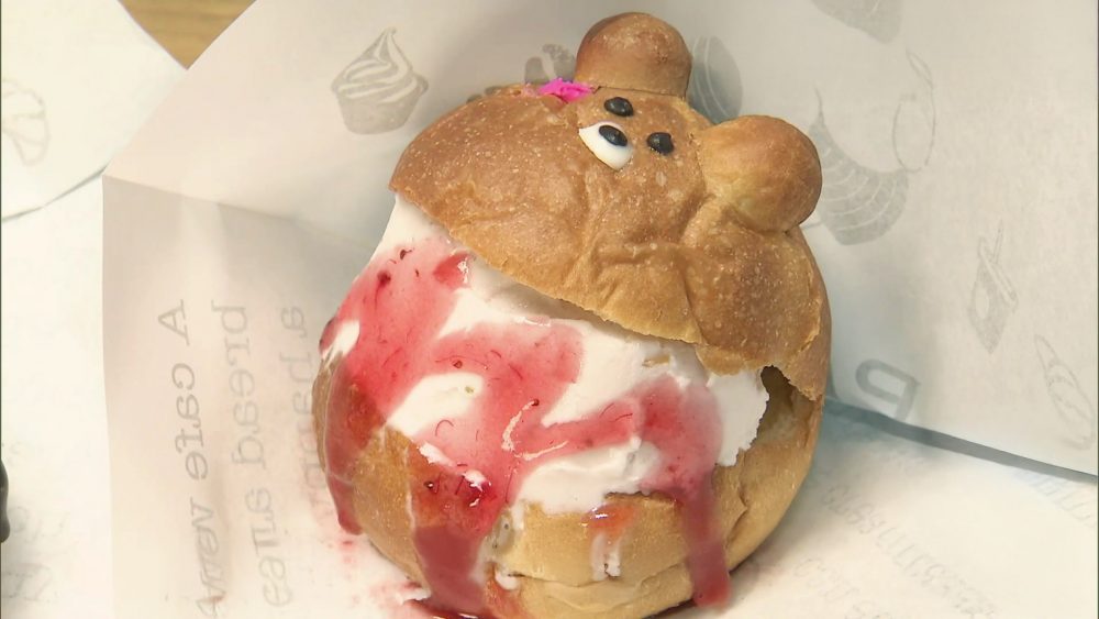 映える可愛さ！八戸市PANICEのくまさんブリオッシュと手作りジェラート